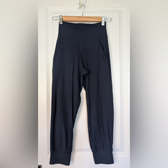 Lululemon Align High-Rise Jogger Navy Blue Size 2 - Picture 1 of 10